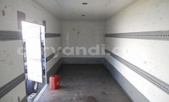 Buy Used Volkswagen TRUCK White Truck in Chipata in Zambia Buy Used Volkswagen TRUCK White Truck in Chipata in Zambia