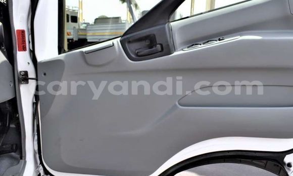 Acheter Occasion Utilitaire Hino 300 Series Blanc à Chipata, Zambie Acheter Occasion Utilitaire Hino 300 Series Blanc à Chipata, Zambie