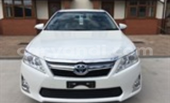 Buy Used Toyota Camry White Car in Import - Dubai in Zambia Buy Used Toyota Camry White Car in Import - Dubai in Zambia