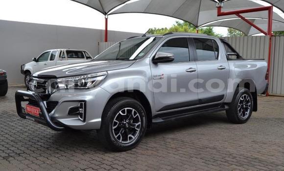 Nunua Ilio tumika Toyota Hilux Fedha Gari ndani ya Lusaka nchini Zambia Nunua Ilio tumika Toyota Hilux Fedha Gari ndani ya Lusaka nchini Zambia