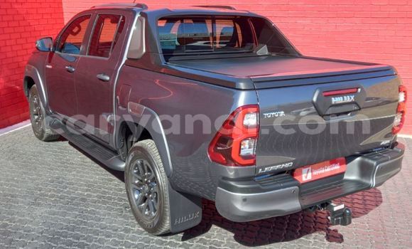 Buy Used Toyota Hilux Silver Car in Chilanga in Lusaka Buy Used Toyota Hilux Silver Car in Chilanga in Lusaka