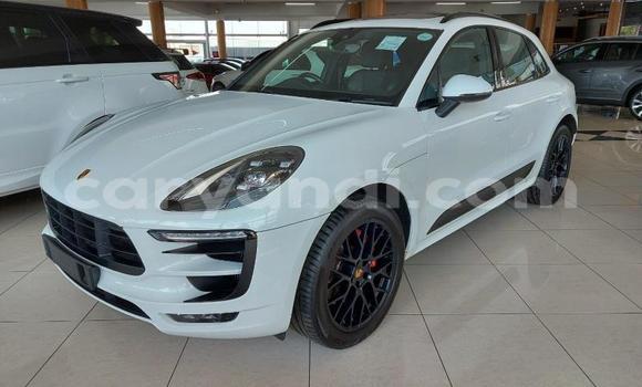 Buy Used Porsche Macan Silver Car in Chipata in Zambia Buy Used Porsche Macan Silver Car in Chipata in Zambia