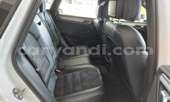 Buy Used Porsche Macan Silver Car in Chipata in Zambia Buy Used Porsche Macan Silver Car in Chipata in Zambia