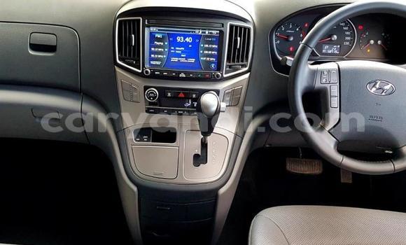 Acheter Occasion Voiture Hyundai H1 Noir à Chingola, Zambie Acheter Occasion Voiture Hyundai H1 Noir à Chingola, Zambie