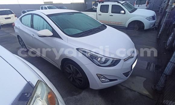 Acheter Occasion Voiture Hyundai Elantra Blanc à Chinsali, Nord Acheter Occasion Voiture Hyundai Elantra Blanc à Chinsali, Nord