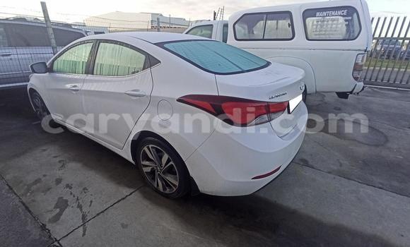 Acheter Occasion Voiture Hyundai Elantra Blanc à Chinsali, Nord Acheter Occasion Voiture Hyundai Elantra Blanc à Chinsali, Nord