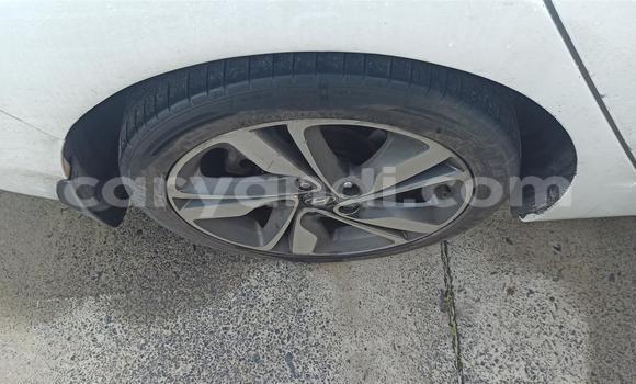 Acheter Occasion Voiture Hyundai Elantra Blanc à Chinsali, Nord Acheter Occasion Voiture Hyundai Elantra Blanc à Chinsali, Nord