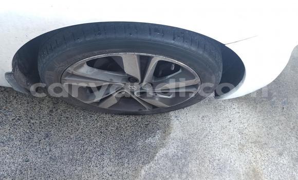 Acheter Occasion Voiture Hyundai Elantra Blanc à Chinsali, Nord Acheter Occasion Voiture Hyundai Elantra Blanc à Chinsali, Nord