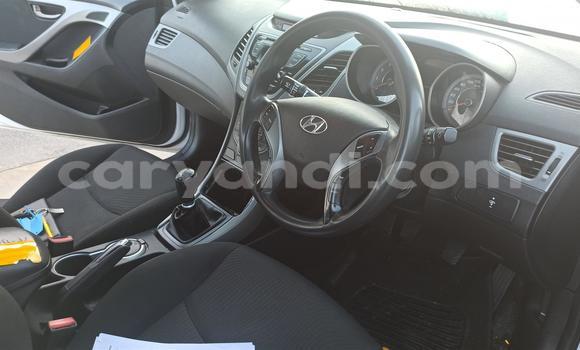 Acheter Occasion Voiture Hyundai Elantra Blanc à Chinsali, Nord Acheter Occasion Voiture Hyundai Elantra Blanc à Chinsali, Nord