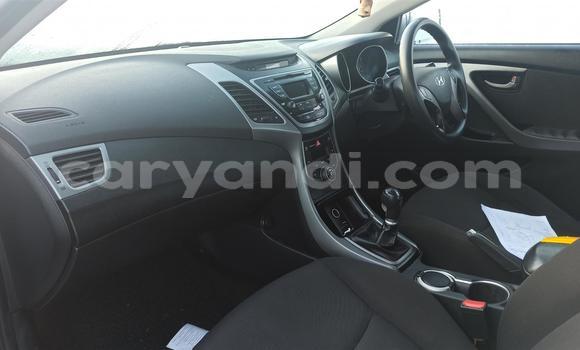 Acheter Occasion Voiture Hyundai Elantra Blanc à Chinsali, Nord Acheter Occasion Voiture Hyundai Elantra Blanc à Chinsali, Nord