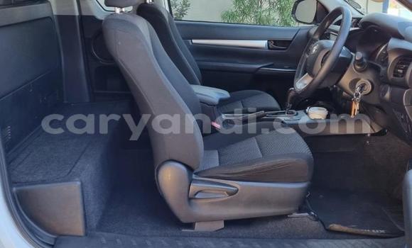 Buy Used Toyota Hilux White Car in Livingstone in Zambia Buy Used Toyota Hilux White Car in Livingstone in Zambia
