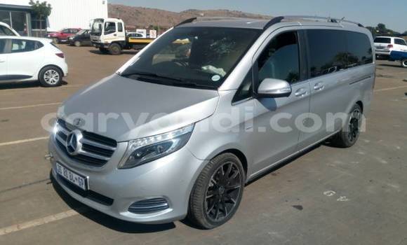 Buy Used Mercedes‒Benz Vito Silver Car in Chinsali in Northern Buy Used Mercedes‒Benz Vito Silver Car in Chinsali in Northern