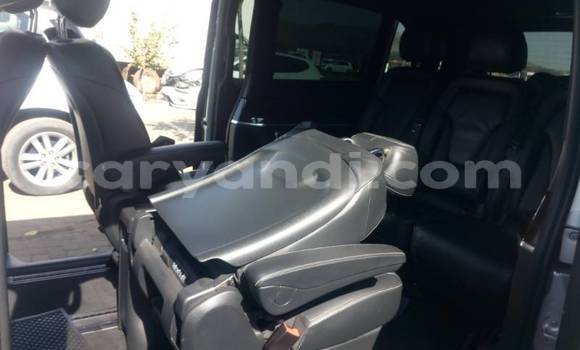Buy Used Mercedes‒Benz Vito Silver Car in Chinsali in Northern Buy Used Mercedes‒Benz Vito Silver Car in Chinsali in Northern