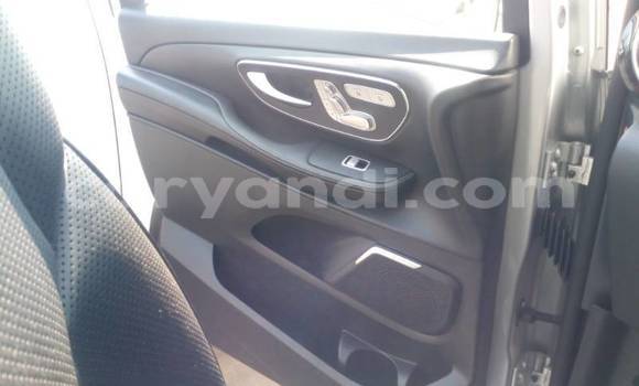 Buy Used Mercedes‒Benz Vito Silver Car in Chinsali in Northern Buy Used Mercedes‒Benz Vito Silver Car in Chinsali in Northern