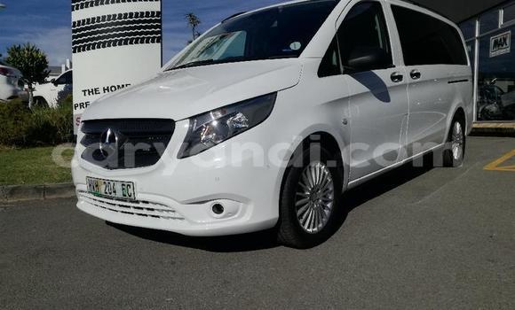 Buy Used Mercedes‒Benz Vito White Car in Chingola in Zambia Buy Used Mercedes‒Benz Vito White Car in Chingola in Zambia