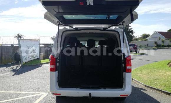 Buy Used Mercedes‒Benz Vito White Car in Chingola in Zambia Buy Used Mercedes‒Benz Vito White Car in Chingola in Zambia