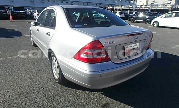 Acheter Import Voiture Mercedes‒Benz C–Class Gris à Lusaka, Zambie Acheter Import Voiture Mercedes‒Benz C–Class Gris à Lusaka, Zambie