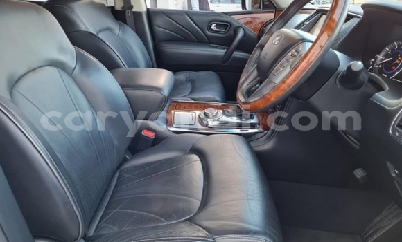 Buy Used Infiniti QX80 White Car in Mansa in Luapala Buy Used Infiniti QX80 White Car in Mansa in Luapala