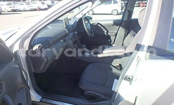 Acheter Import Voiture Mercedes‒Benz C–Class Gris à Lusaka, Zambie Acheter Import Voiture Mercedes‒Benz C–Class Gris à Lusaka, Zambie