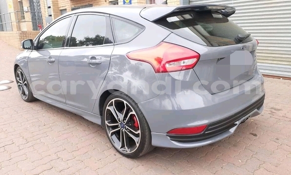 Acheter Occasion Voiture Ford Focus ST Autre à Chingola, Zambie Acheter Occasion Voiture Ford Focus ST Autre à Chingola, Zambie