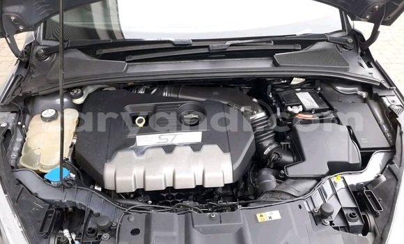 Acheter Occasion Voiture Ford Focus ST Autre à Chingola, Zambie Acheter Occasion Voiture Ford Focus ST Autre à Chingola, Zambie