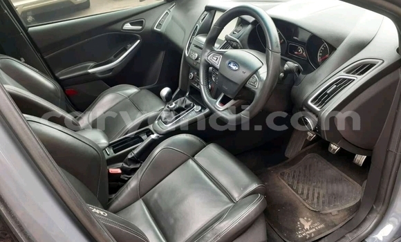 Acheter Occasion Voiture Ford Focus ST Autre à Chingola, Zambie Acheter Occasion Voiture Ford Focus ST Autre à Chingola, Zambie