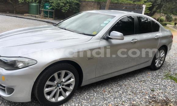 Acheter Occasion Voiture BMW 3–Series Gris à Lusaka, Zambie Acheter Occasion Voiture BMW 3–Series Gris à Lusaka, Zambie