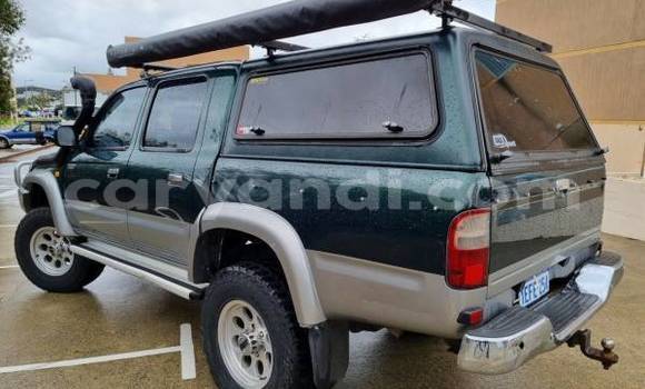 Tenga Tsaru Toyota Hilux Bhuruu Mota in Lusaka in Zambia Tenga Tsaru Toyota Hilux Bhuruu Mota in Lusaka in Zambia