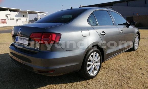 Acheter Occasion Voiture Volkswagen Jetta Gris à Livingstone, Zambie Acheter Occasion Voiture Volkswagen Jetta Gris à Livingstone, Zambie