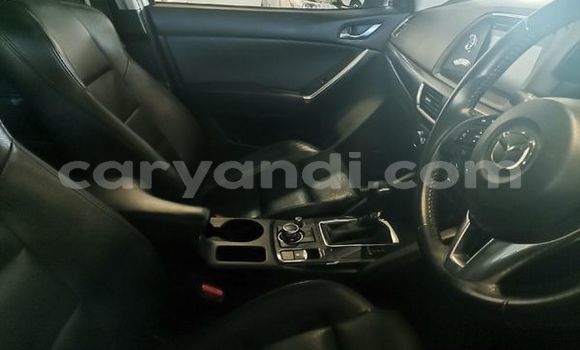 Acheter Occasion Voiture Mazda CX-5 Blanc à Livingstone, Zambie Acheter Occasion Voiture Mazda CX-5 Blanc à Livingstone, Zambie