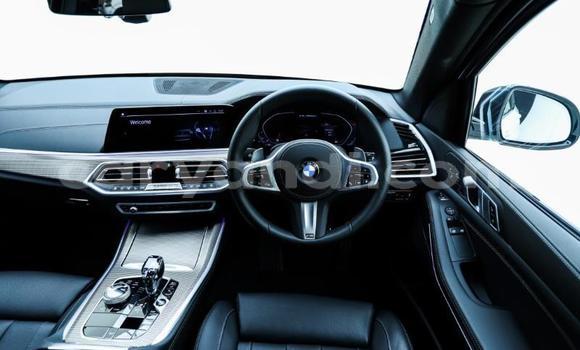 Acheter Occasion Voiture BMW X5 M Blanc à Livingstone, Zambie Acheter Occasion Voiture BMW X5 M Blanc à Livingstone, Zambie