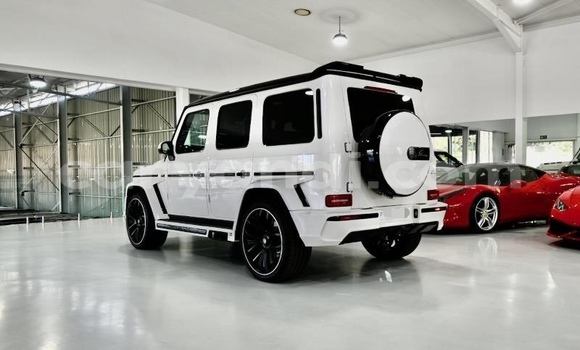 Tenga Tsaru Mercedes‒Benz G-klasse AMG Chena Mota in Lusaka in Zambia Tenga Tsaru Mercedes‒Benz G-klasse AMG Chena Mota in Lusaka in Zambia