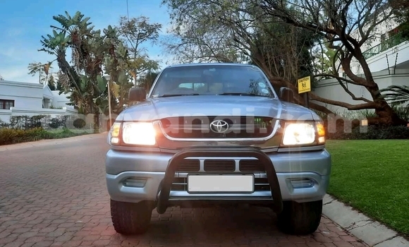 Nunua Ilio tumika Toyota Hilux Bluu Gari ndani ya Mbala nchini Kaskazini