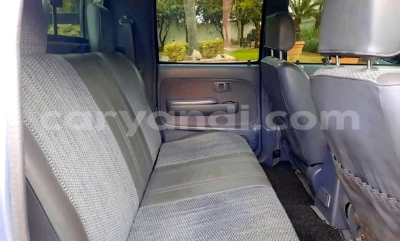 Nunua Ilio tumika Toyota Hilux Bluu Gari ndani ya Mbala nchini Kaskazini Nunua Ilio tumika Toyota Hilux Bluu Gari ndani ya Mbala nchini Kaskazini