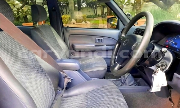 Nunua Ilio tumika Toyota Hilux Bluu Gari ndani ya Mbala nchini Kaskazini Nunua Ilio tumika Toyota Hilux Bluu Gari ndani ya Mbala nchini Kaskazini