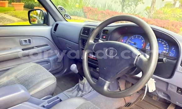 Nunua Ilio tumika Toyota Hilux Bluu Gari ndani ya Mbala nchini Kaskazini Nunua Ilio tumika Toyota Hilux Bluu Gari ndani ya Mbala nchini Kaskazini