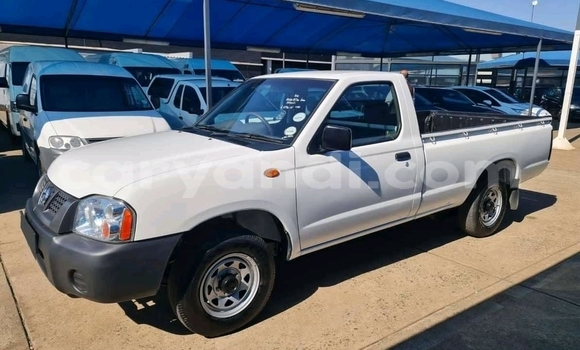 Acheter Occasion Voiture Nissan Hardbody Blanc à Ndola, Zambie Acheter Occasion Voiture Nissan Hardbody Blanc à Ndola, Zambie