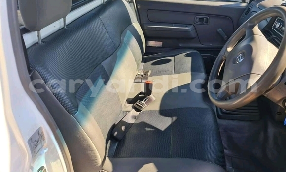 Acheter Occasion Voiture Nissan Hardbody Blanc à Ndola, Zambie Acheter Occasion Voiture Nissan Hardbody Blanc à Ndola, Zambie