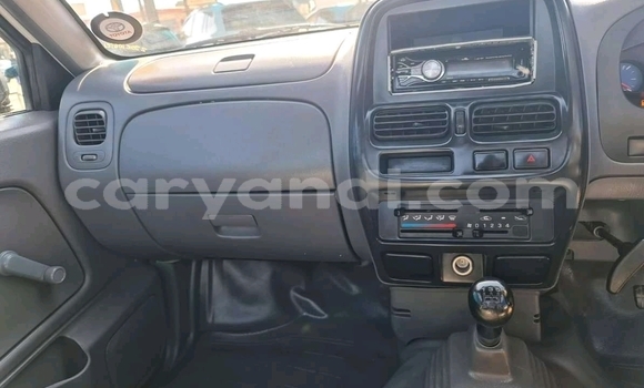 Acheter Occasion Voiture Nissan Hardbody Blanc à Ndola, Zambie Acheter Occasion Voiture Nissan Hardbody Blanc à Ndola, Zambie