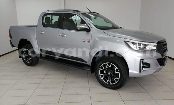 Acheter Occasion Voiture Toyota Hilux Gris à Livingstone, Zambie