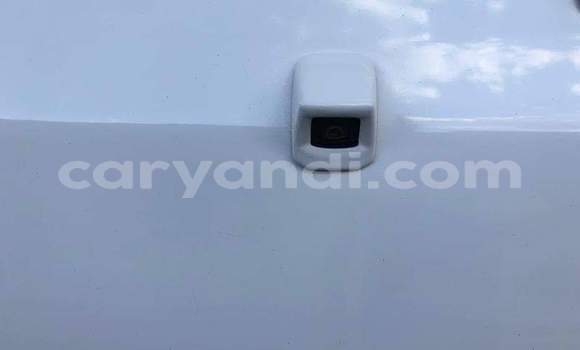 Acheter Occasion Voiture Toyota Hilux Blanc à Lusaka, Zambie Acheter Occasion Voiture Toyota Hilux Blanc à Lusaka, Zambie