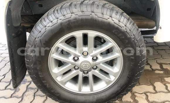 Acheter Occasion Voiture Toyota Hilux Blanc à Lusaka, Zambie Acheter Occasion Voiture Toyota Hilux Blanc à Lusaka, Zambie