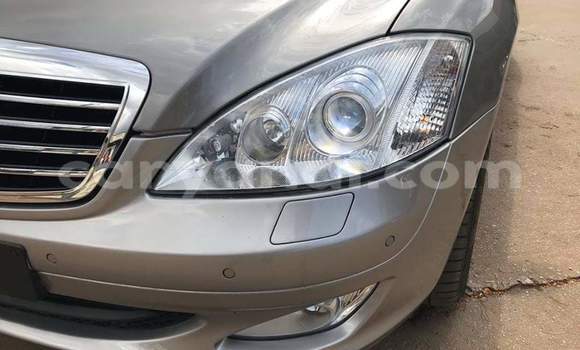 Acheter Import Voiture Mercedes‒Benz S-klasse Beige à Lusaka, Zambie Acheter Import Voiture Mercedes‒Benz S-klasse Beige à Lusaka, Zambie