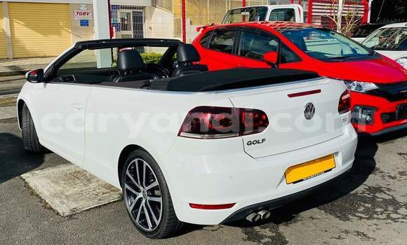 Buy Used Volkswagen Golf GTI White Car in Lusaka in Zambia Buy Used Volkswagen Golf GTI White Car in Lusaka in Zambia
