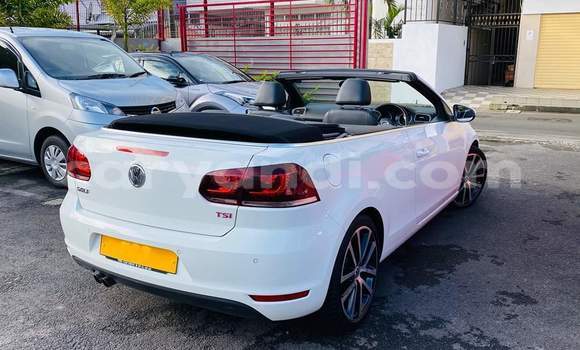 Buy Used Volkswagen Golf GTI White Car in Lusaka in Zambia Buy Used Volkswagen Golf GTI White Car in Lusaka in Zambia