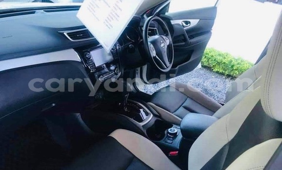 Buy Used Nissan X–Trail White Car in Lusaka in Zambia Buy Used Nissan X–Trail White Car in Lusaka in Zambia