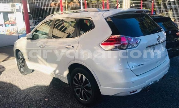 Buy Used Nissan X–Trail White Car in Lusaka in Zambia Buy Used Nissan X–Trail White Car in Lusaka in Zambia
