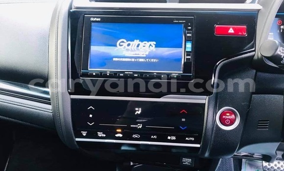 Acheter Occasion Voiture Honda FIT Bleu à Livingstone, Zambie Acheter Occasion Voiture Honda FIT Bleu à Livingstone, Zambie