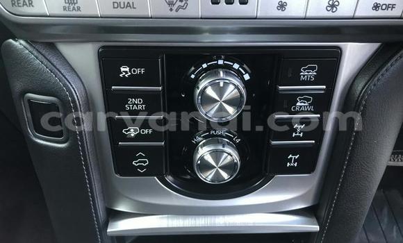Buy Used Toyota Land Cruiser Prado White Car in Ndola in Zambia Buy Used Toyota Land Cruiser Prado White Car in Ndola in Zambia