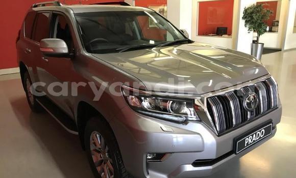 Acheter Occasion Voiture Toyota Land Cruiser Prado Gris à Lusaka, Zambie Acheter Occasion Voiture Toyota Land Cruiser Prado Gris à Lusaka, Zambie